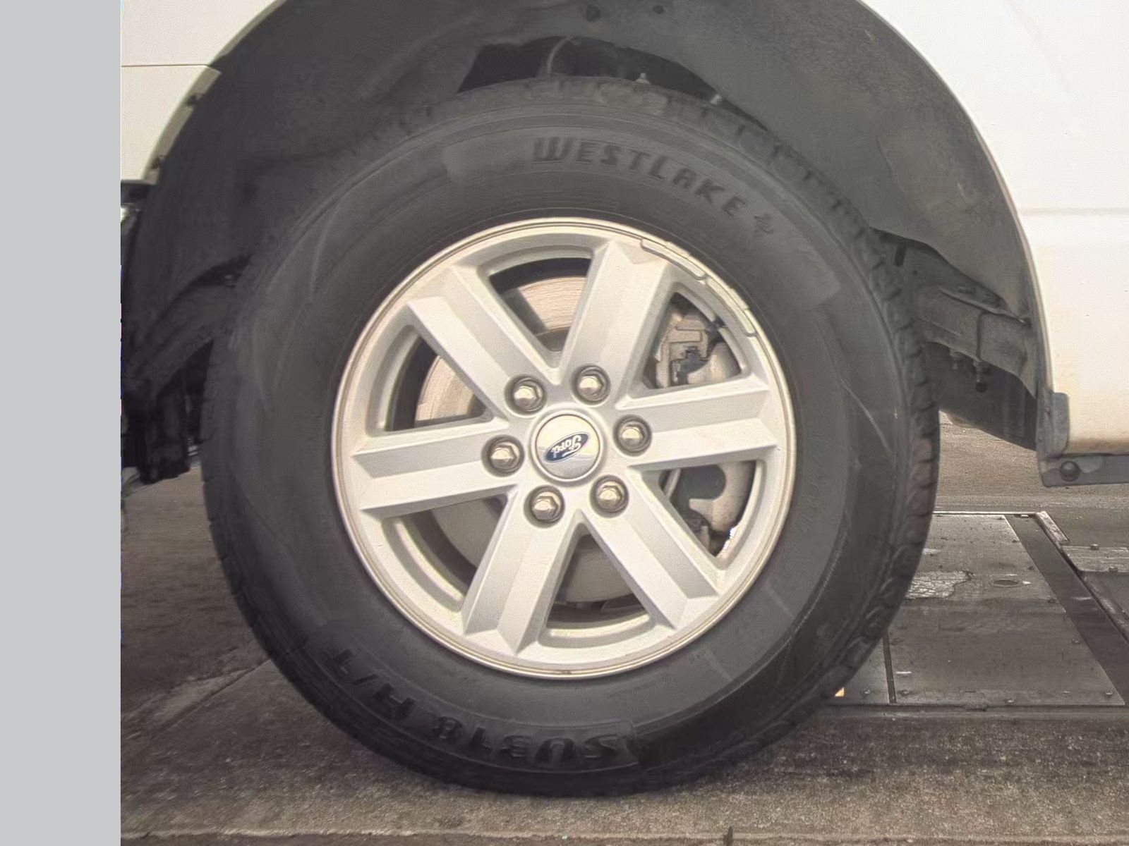 2022 Ford F-150 XL RWD