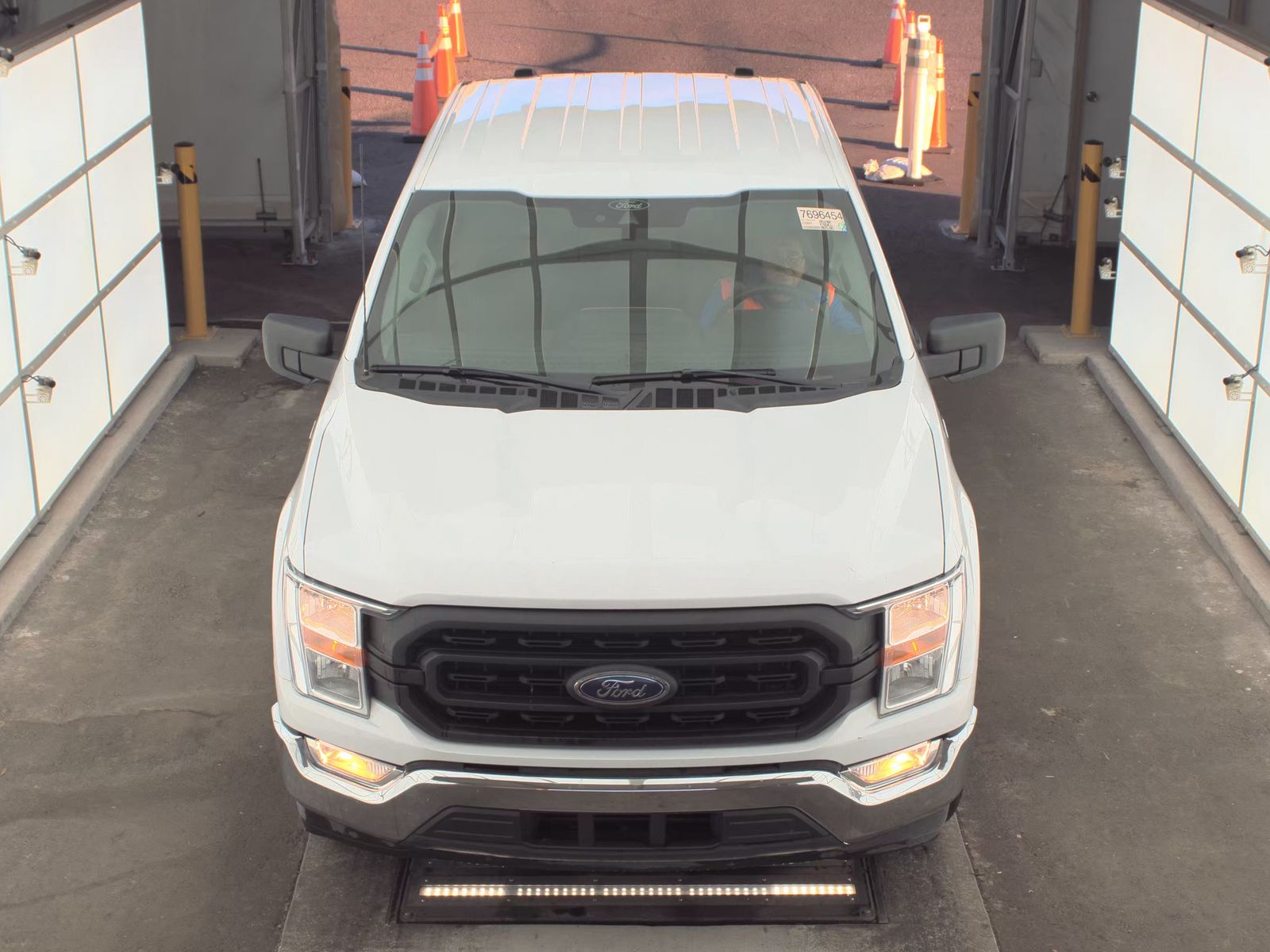 2022 Ford F-150 XL RWD