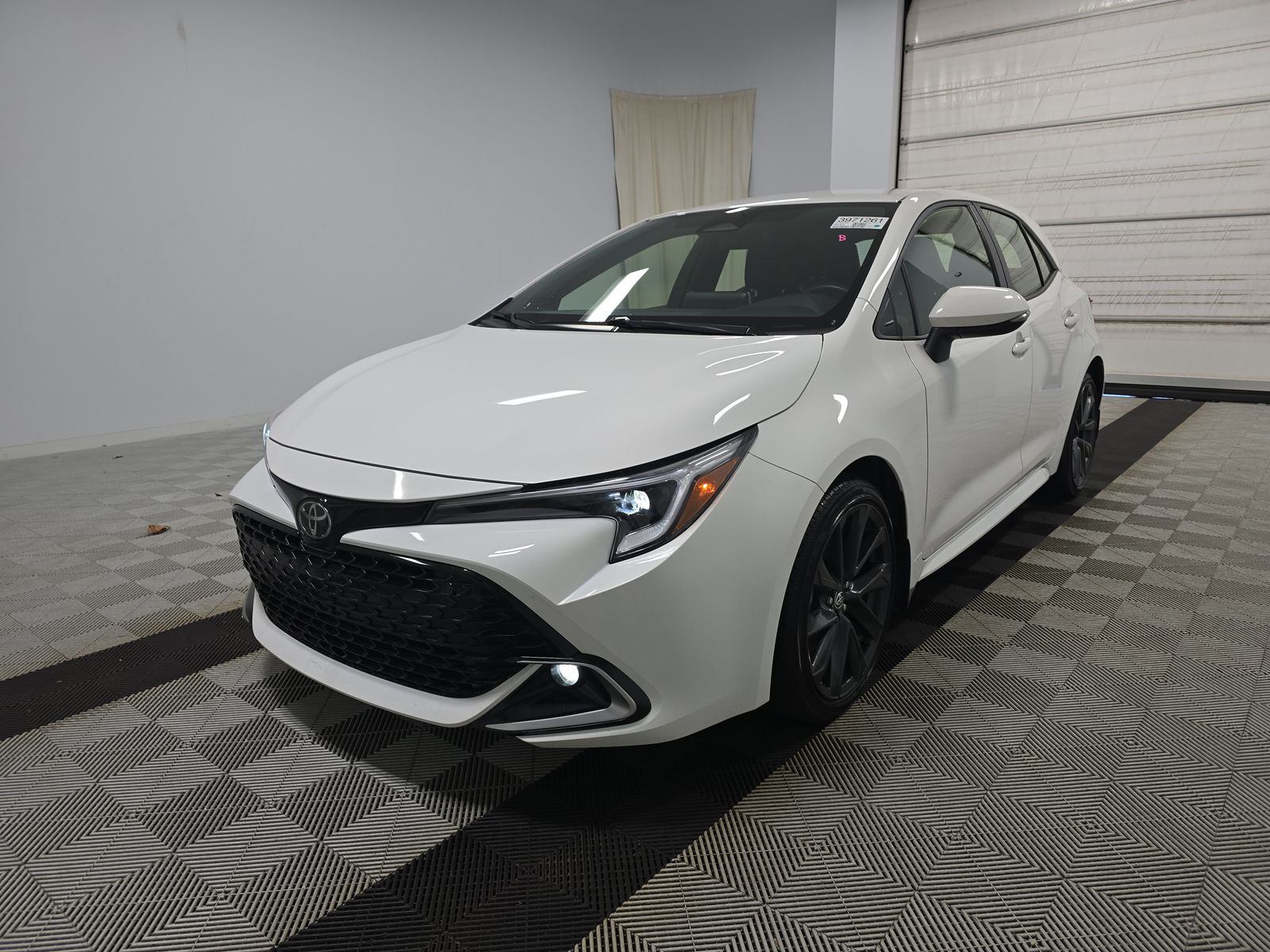 2024 Toyota Corolla XSE FWD