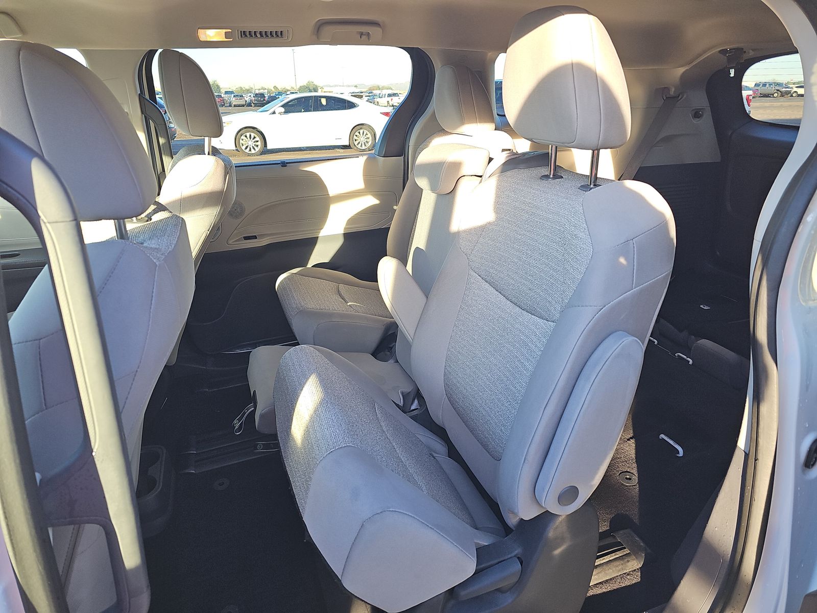 2023 Toyota Sienna LE AWD