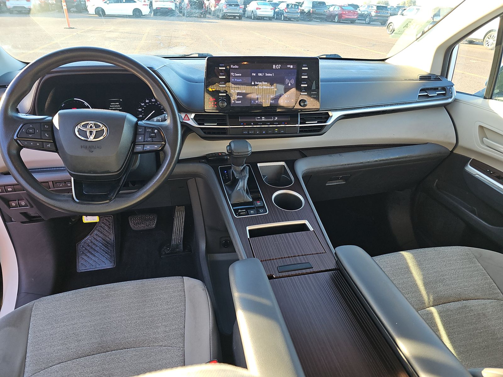 2023 Toyota Sienna LE AWD