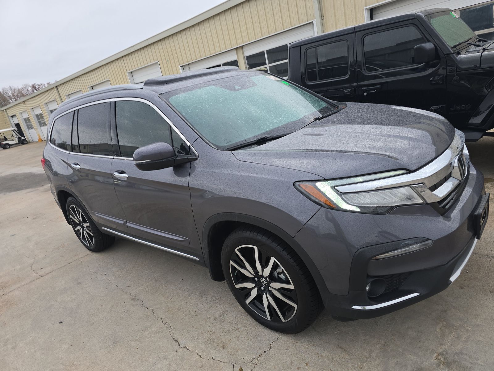 2022 Honda Pilot Touring FWD