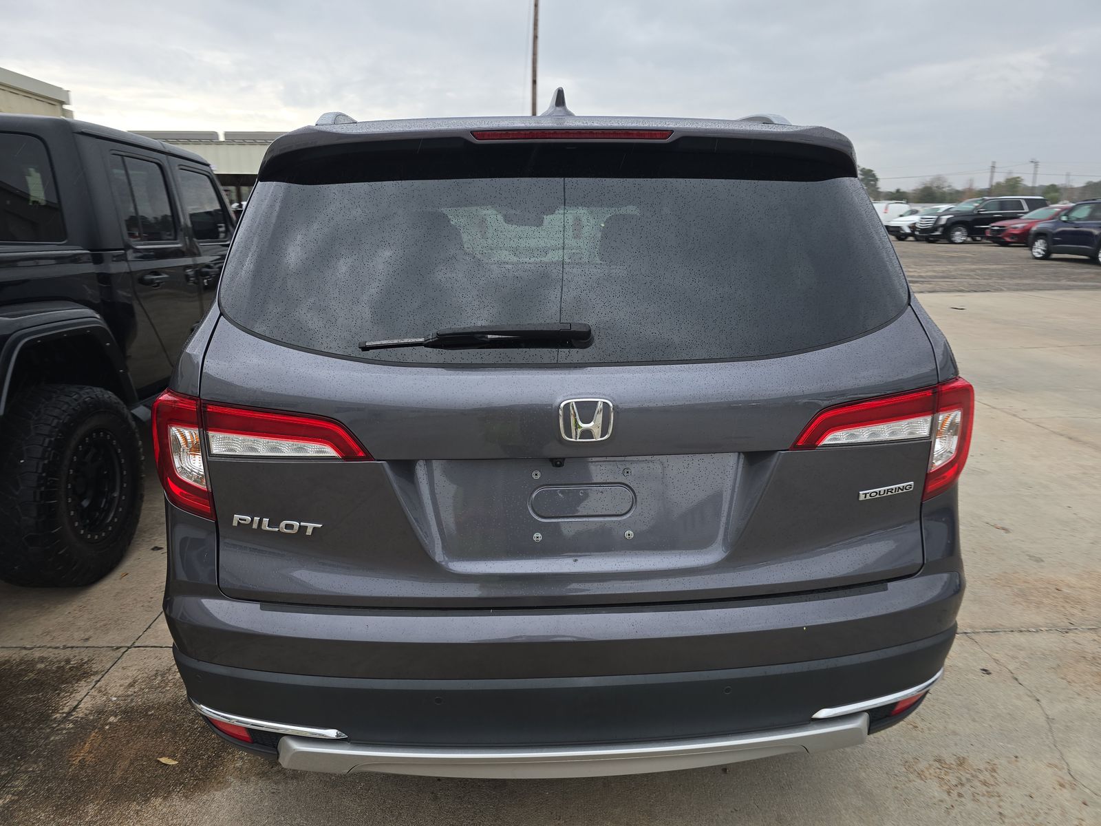 2022 Honda Pilot Touring FWD