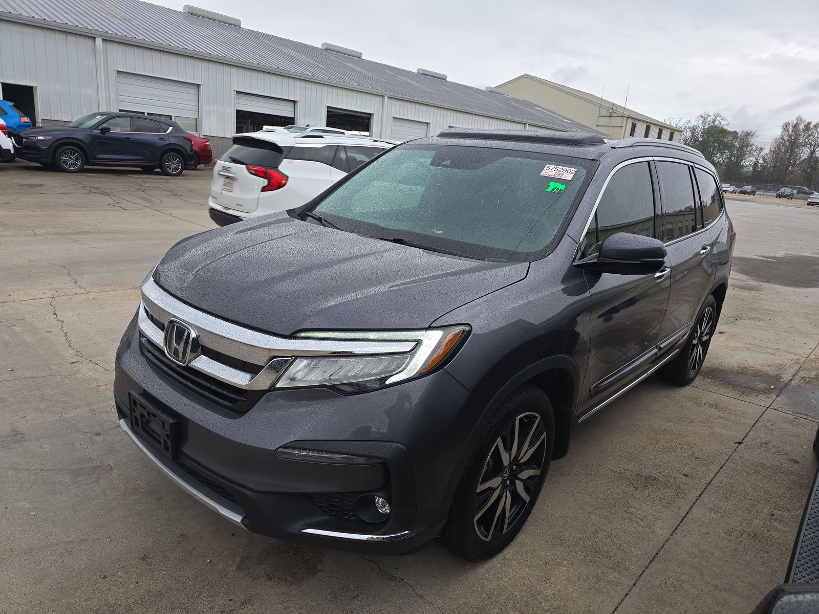 2022 Honda Pilot Touring FWD