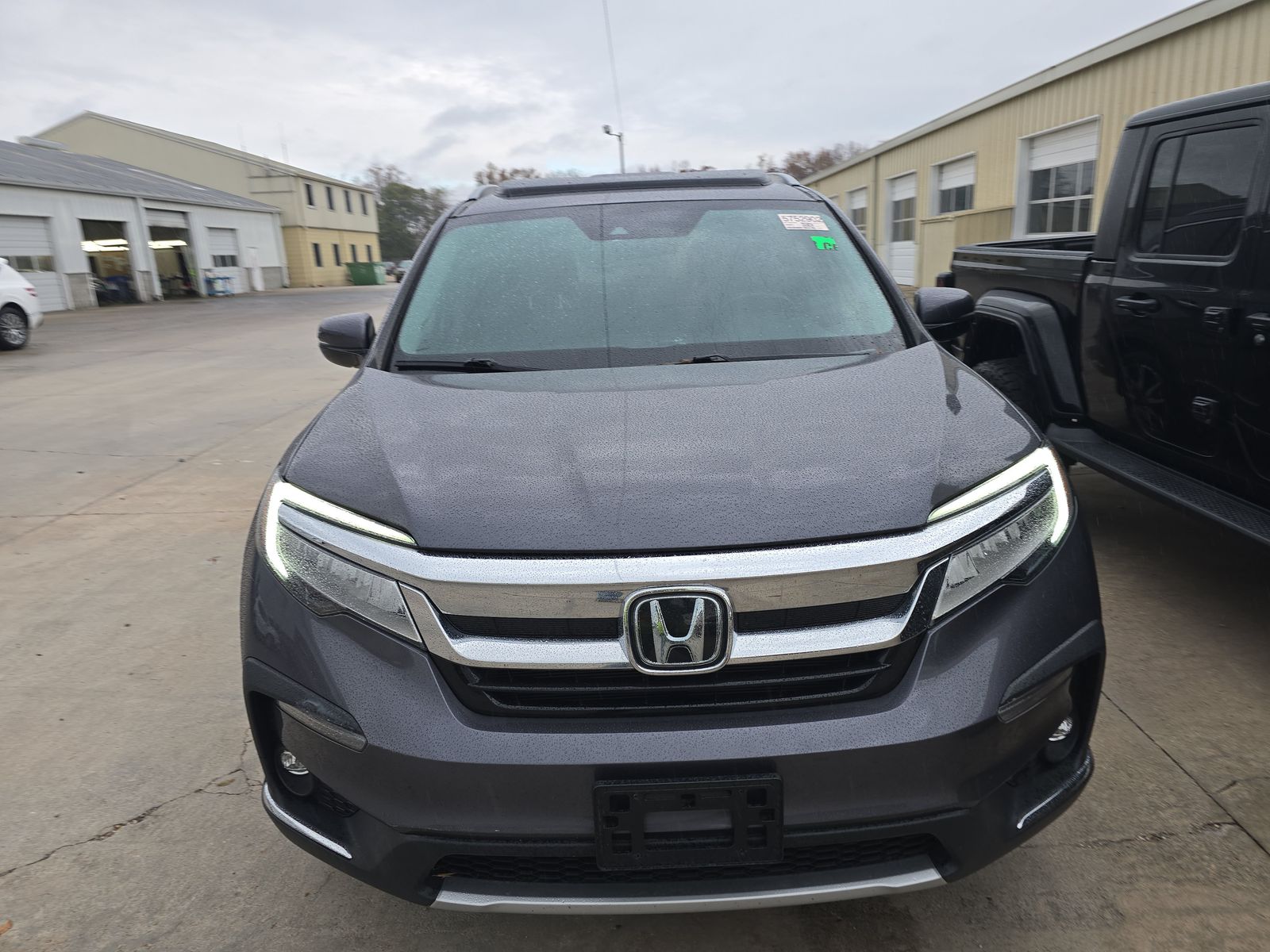 2022 Honda Pilot Touring FWD