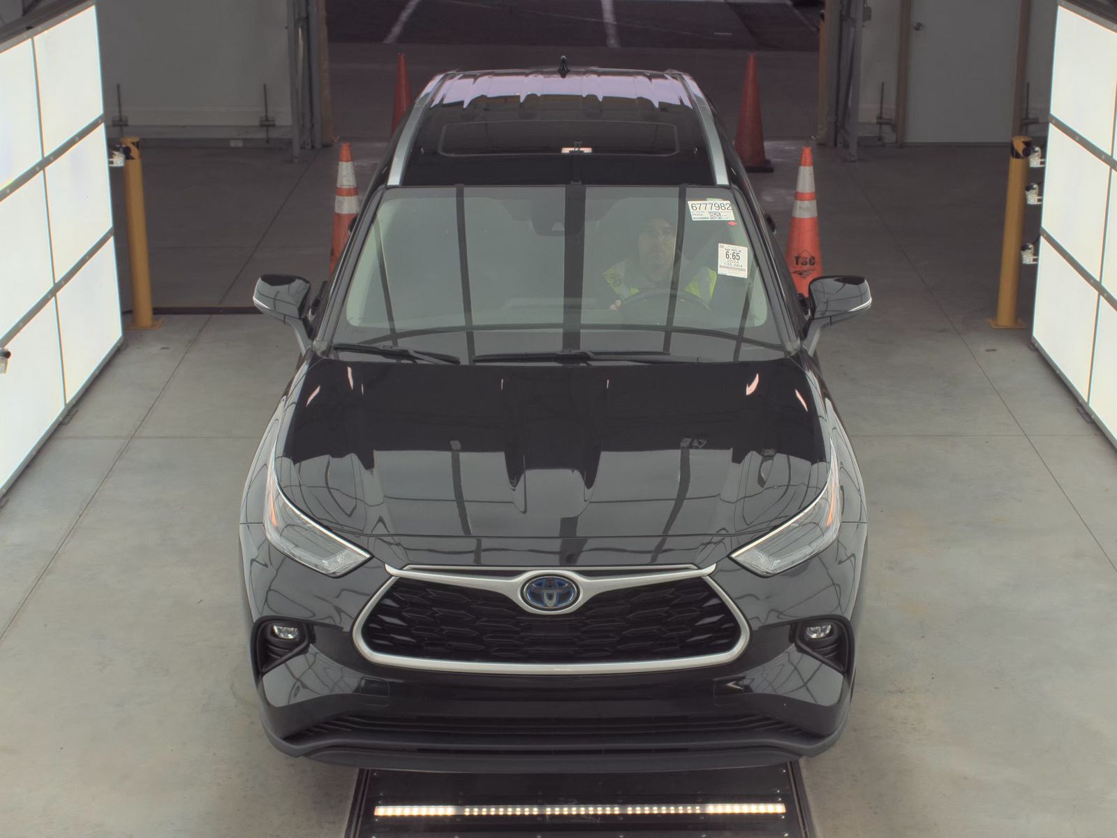 2024 Toyota Highlander Hybrid XLE AWD