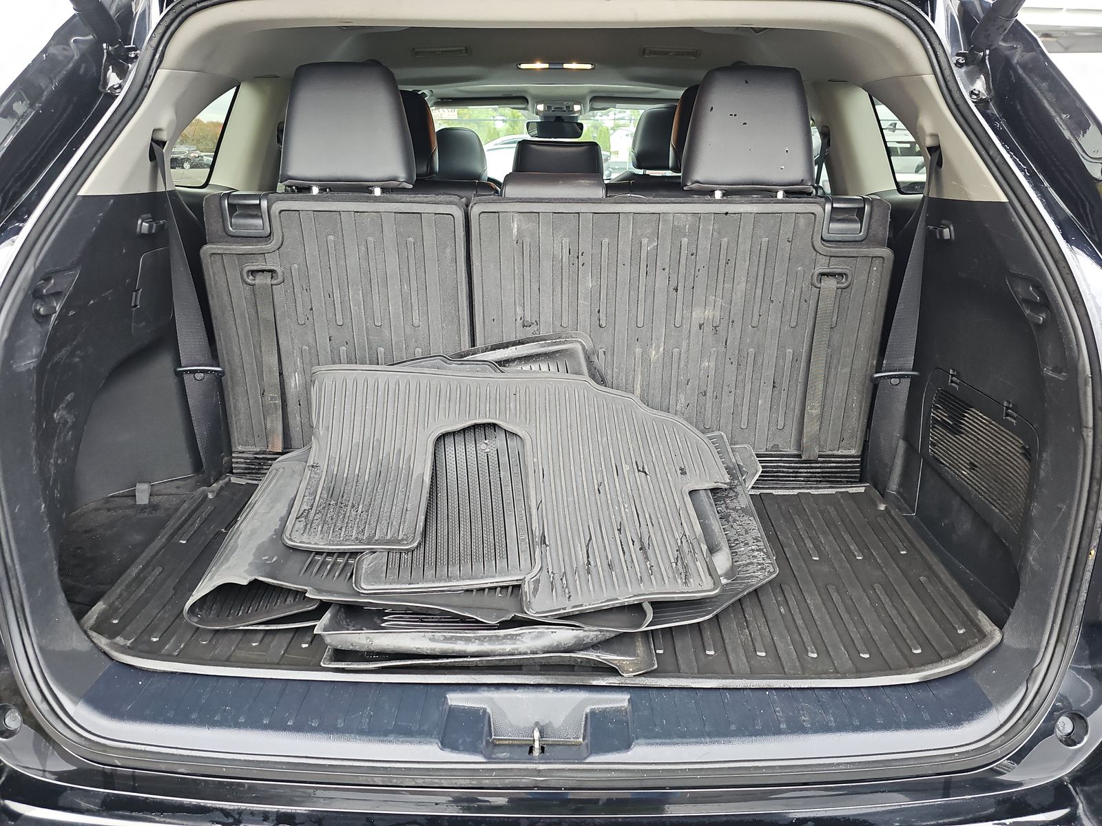 2024 Toyota Highlander Hybrid XLE AWD