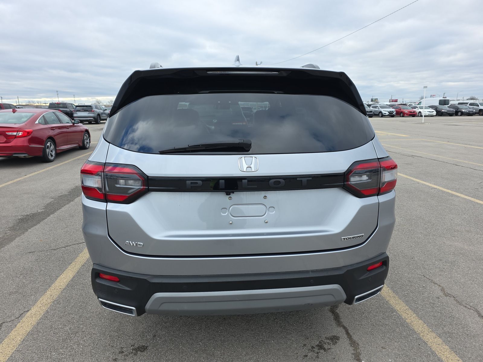 2023 Honda Pilot Touring AWD