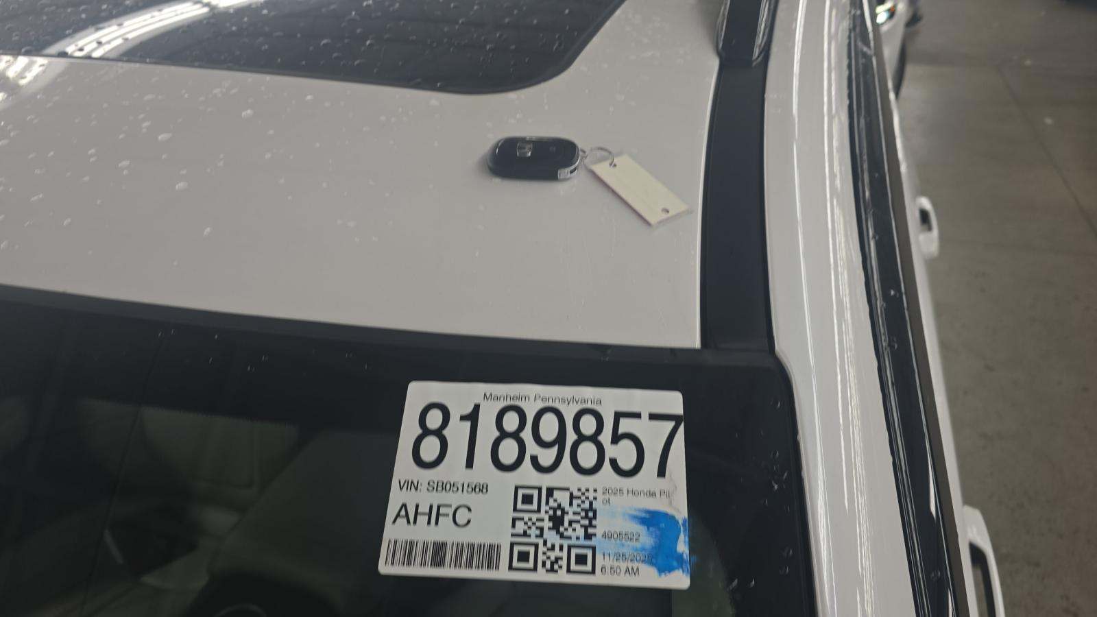 2025 Honda Pilot Touring AWD