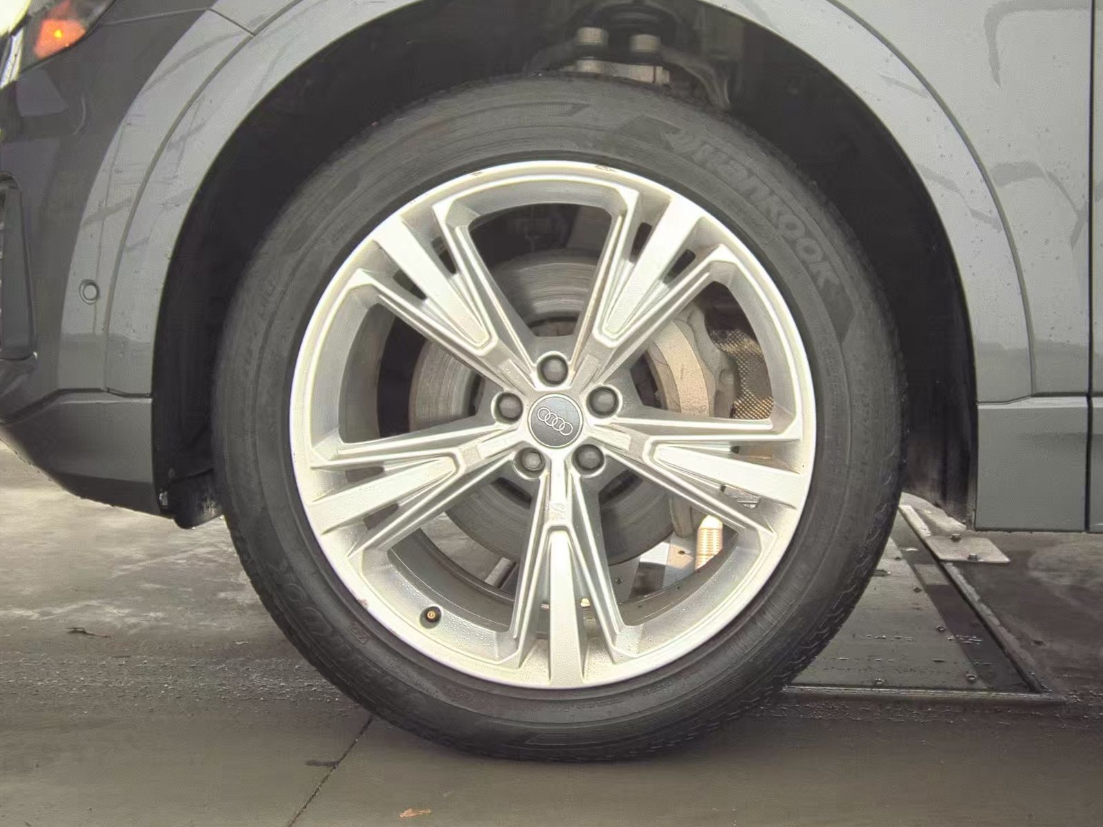 2019 Audi Q8 Premium Plus AWD