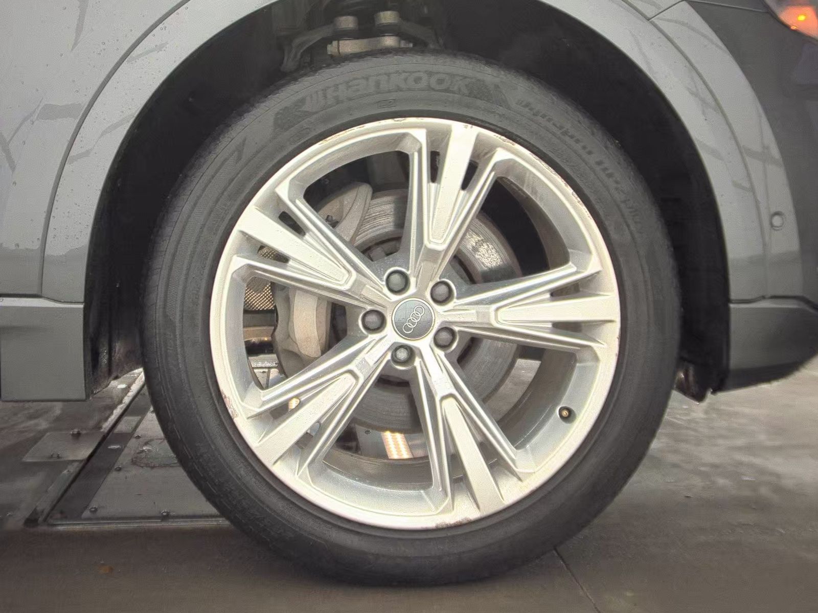 2019 Audi Q8 Premium Plus AWD