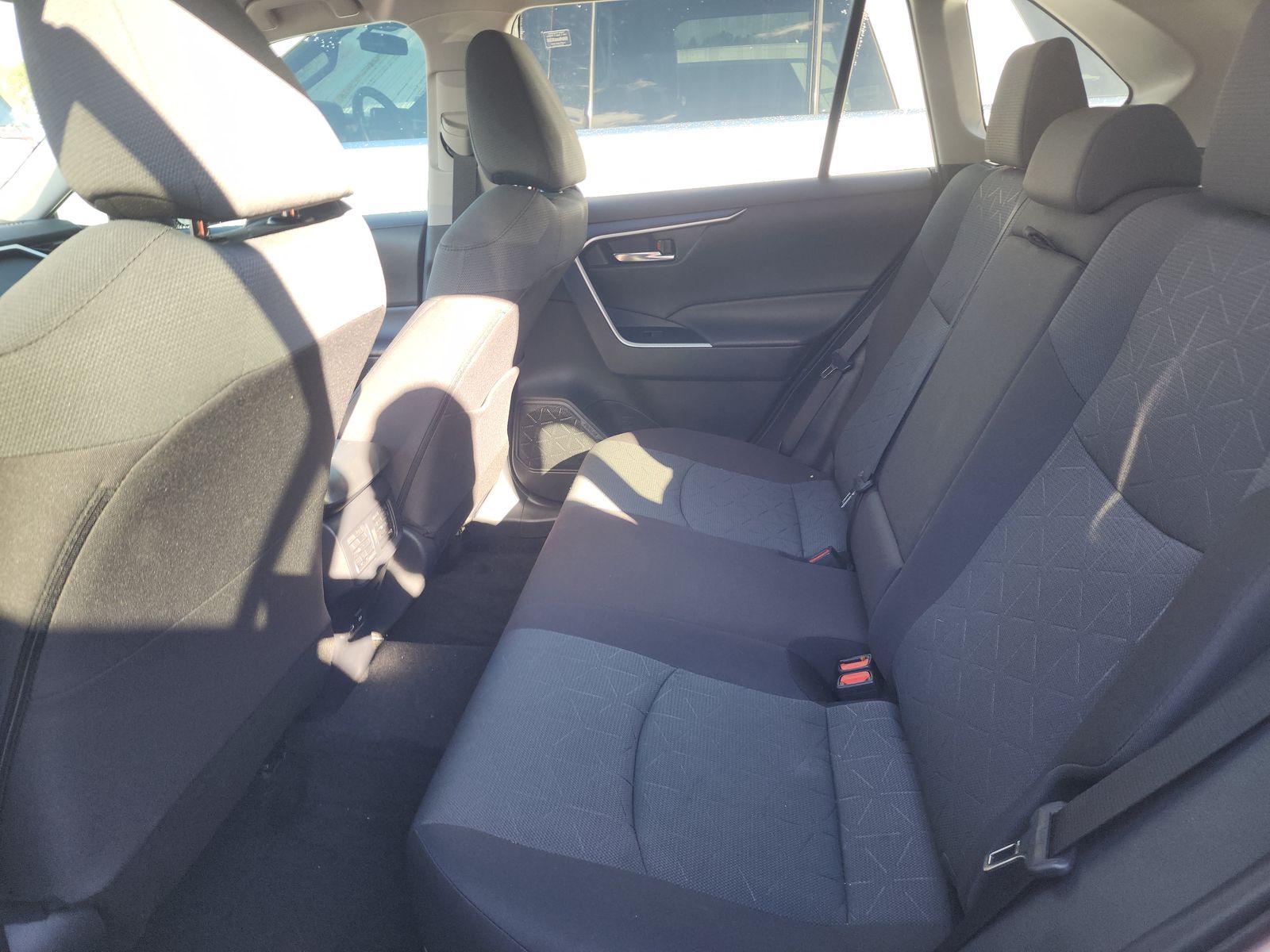 2024 Toyota RAV4 XLE FWD