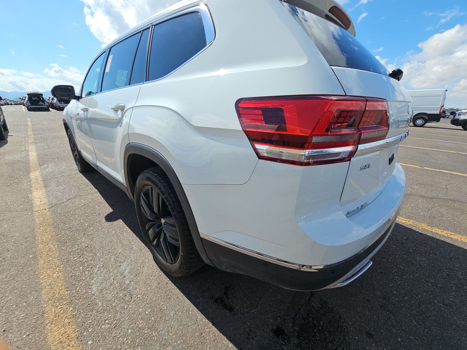 2019 Volkswagen Atlas 3.6L SEL Premium AWD