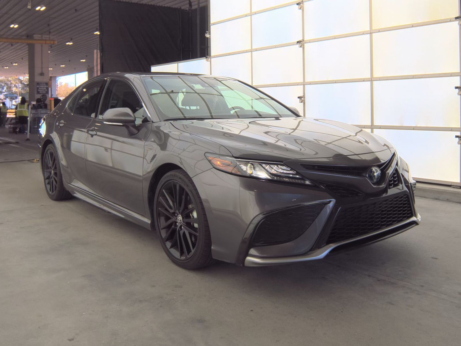 2023 Toyota Camry Hybrid XSE FWD