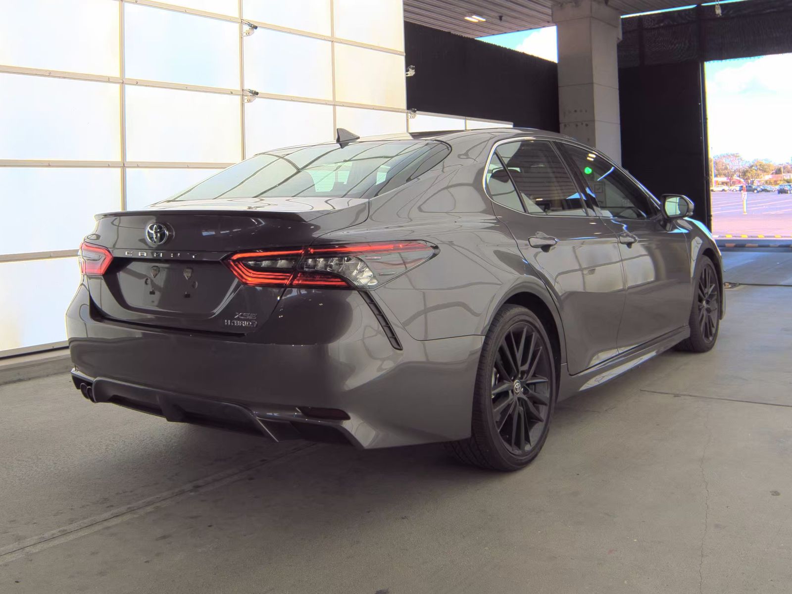 2023 Toyota Camry Hybrid XSE FWD