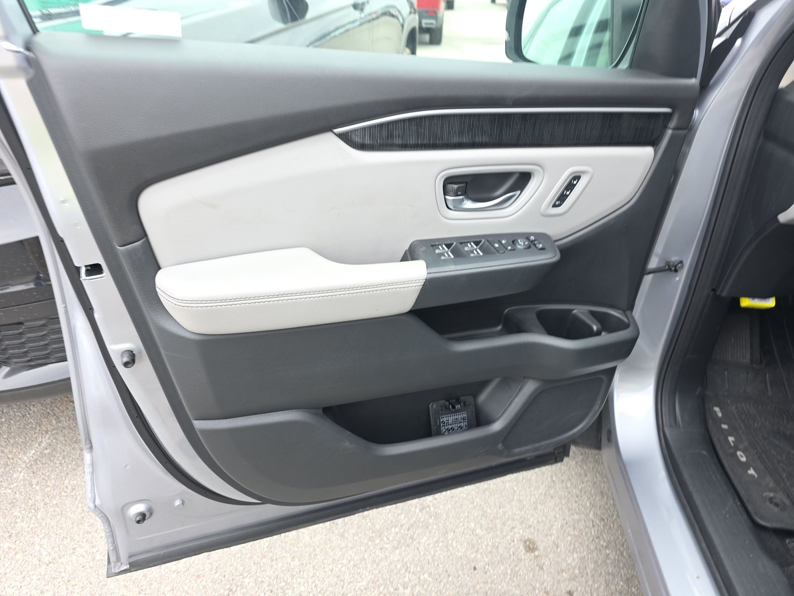 2023 Honda Pilot Elite AWD