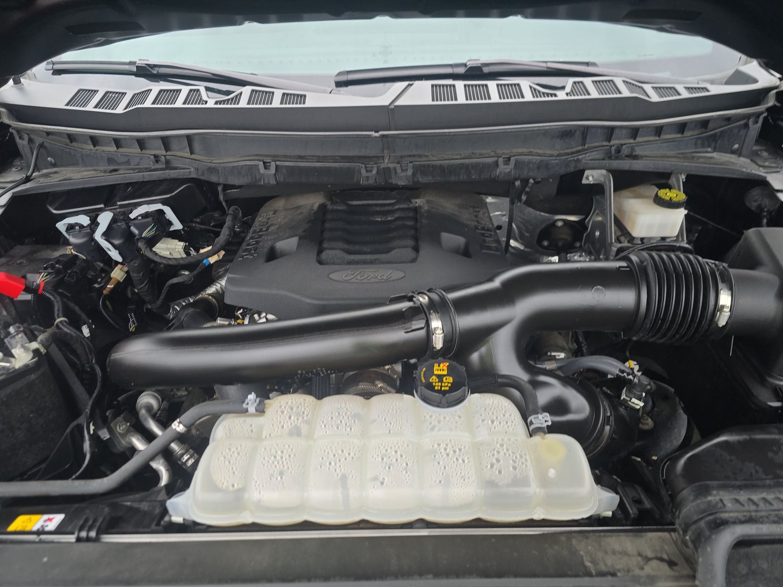 2023 Ford F-150 Lariat AWD