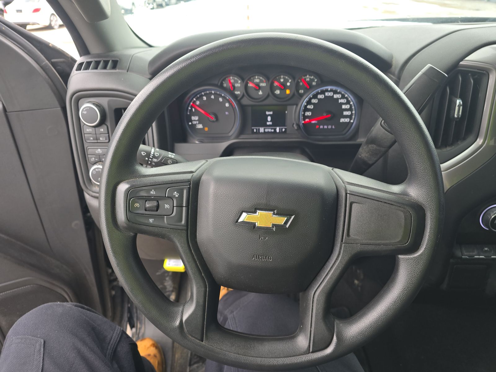 2023 Chevrolet Silverado 1500 Custom AWD