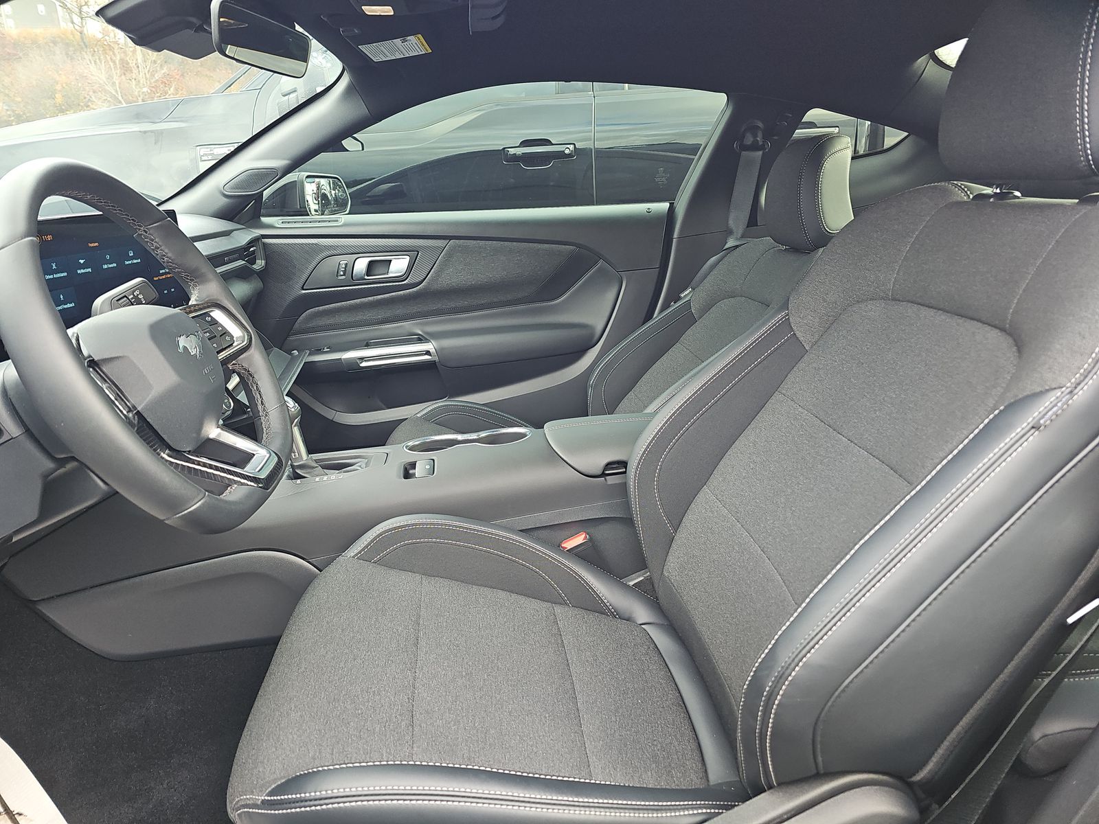 2025 Ford Mustang EcoBoost RWD