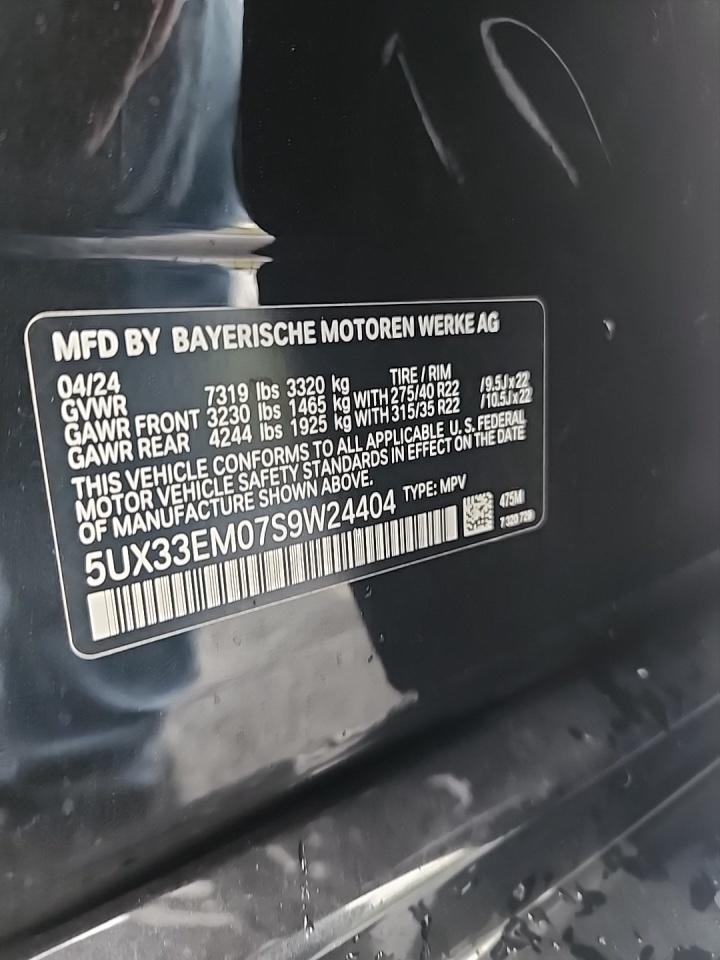 2025 BMW X7 M60i AWD