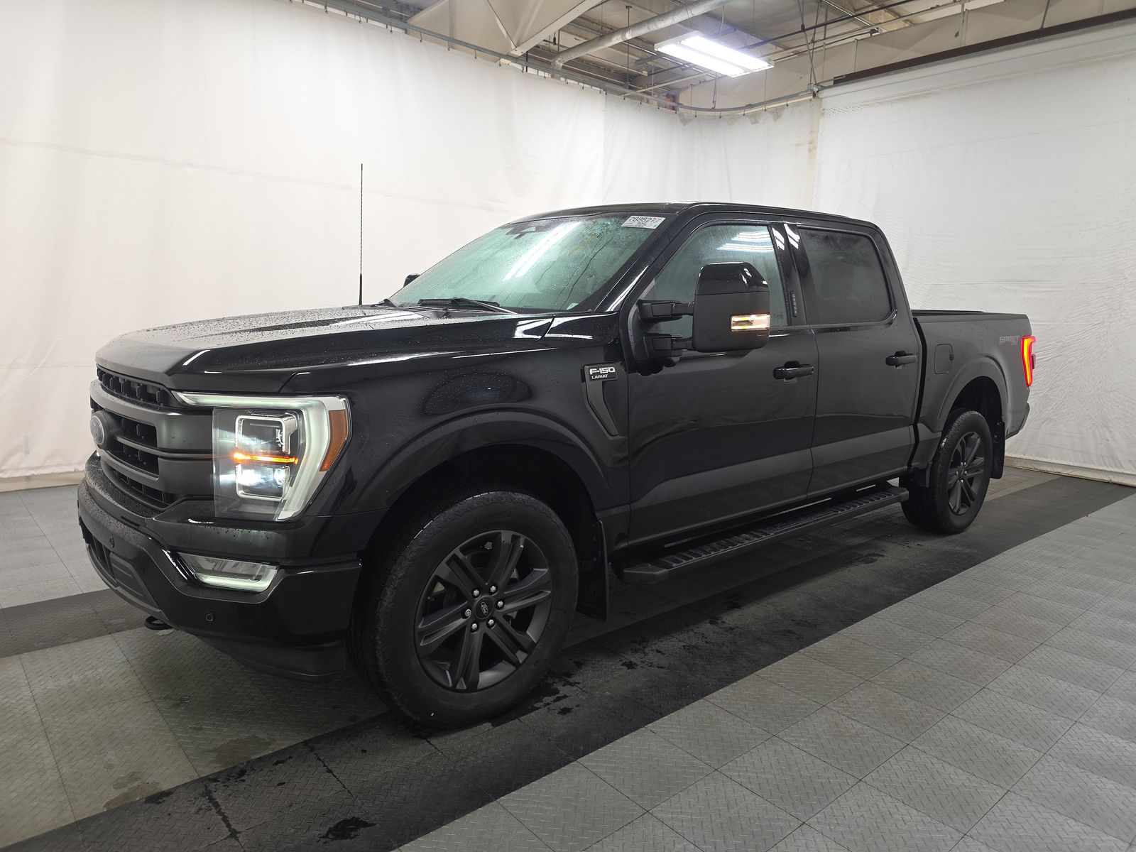 2023 Ford F-150 Lariat AWD