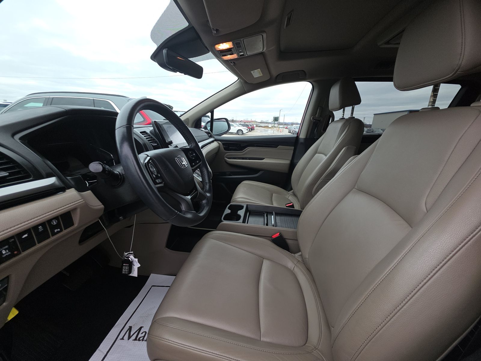 2023 Honda Odyssey Touring FWD