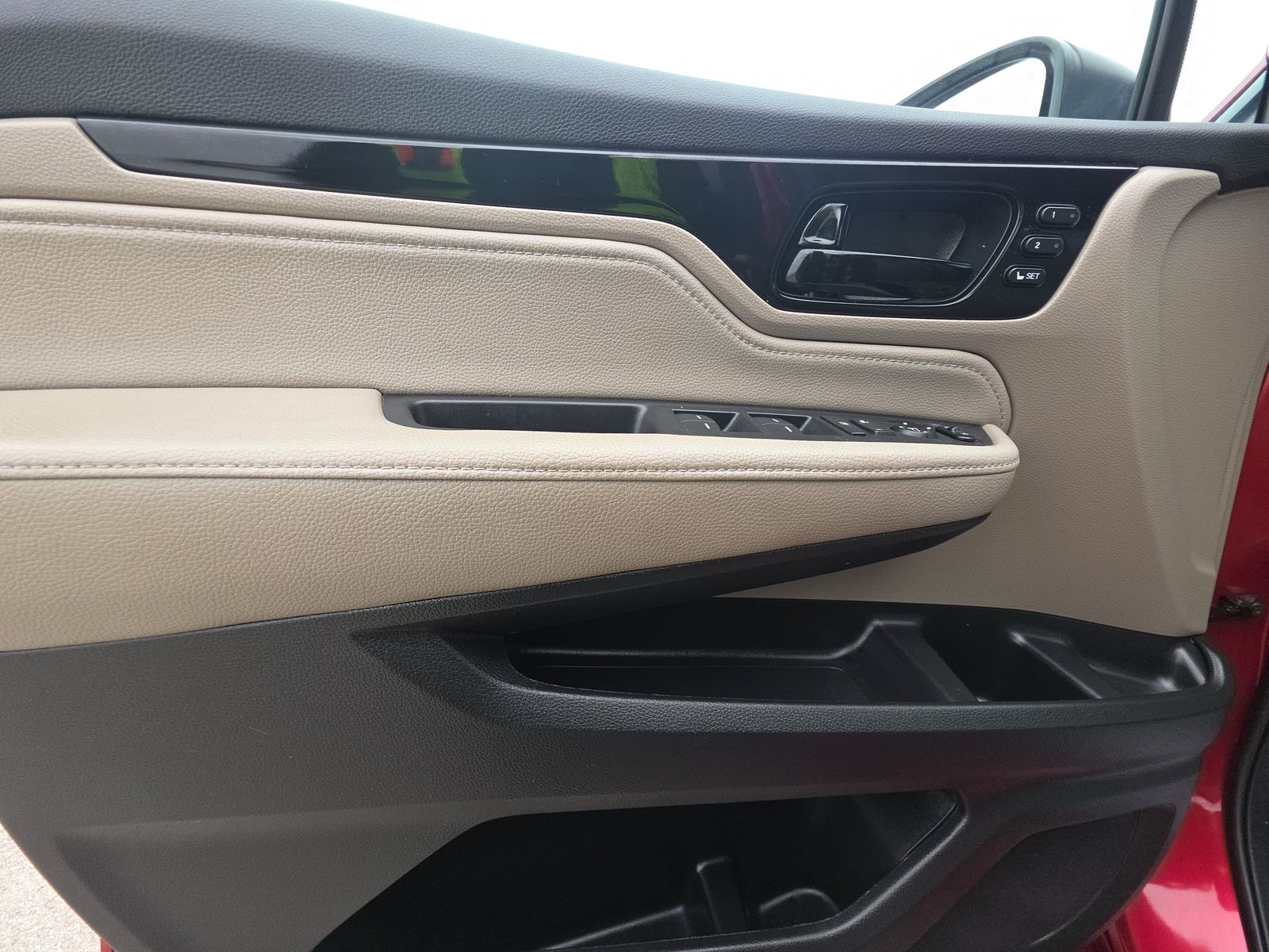 2023 Honda Odyssey Touring FWD