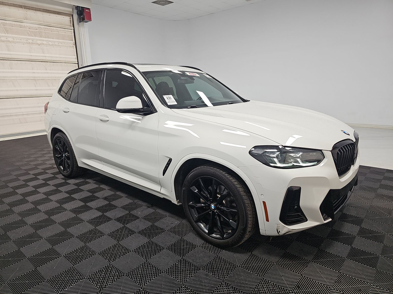 2023 BMW X3 sDrive30i RWD