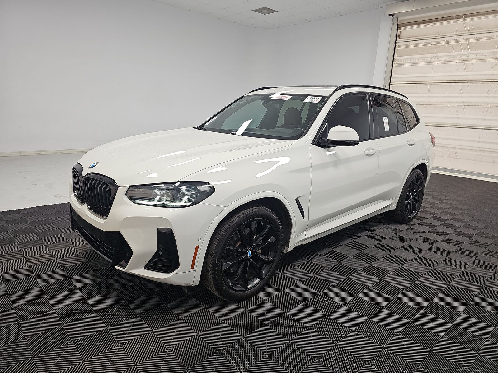 2023 BMW X3 sDrive30i RWD