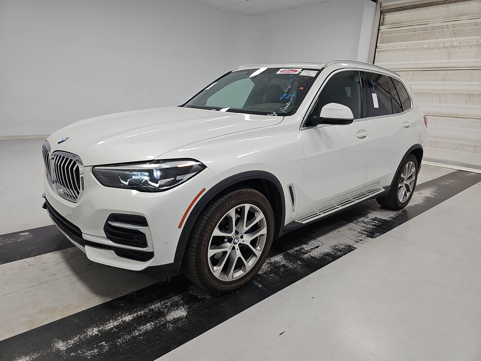 2022 BMW X5 xDrive40i AWD