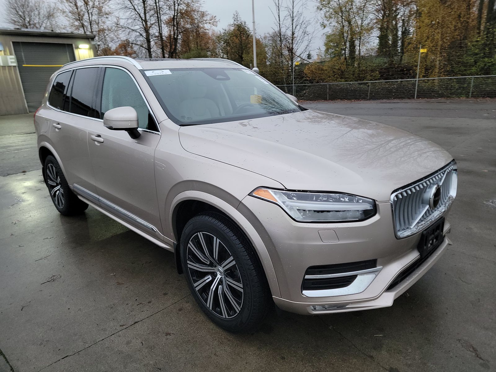 2024 Volvo XC90 B5 Core AWD