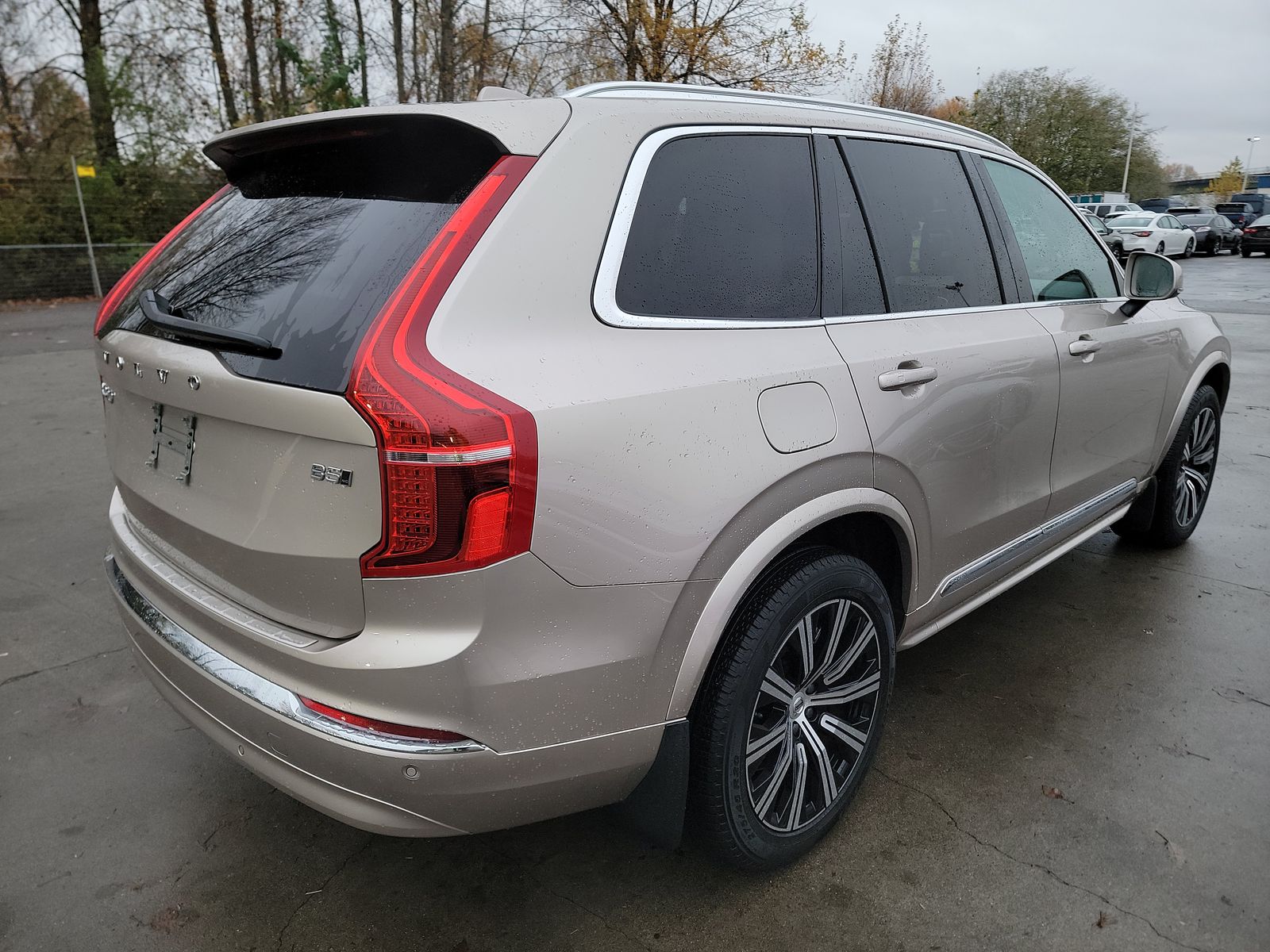 2024 Volvo XC90 B5 Core AWD