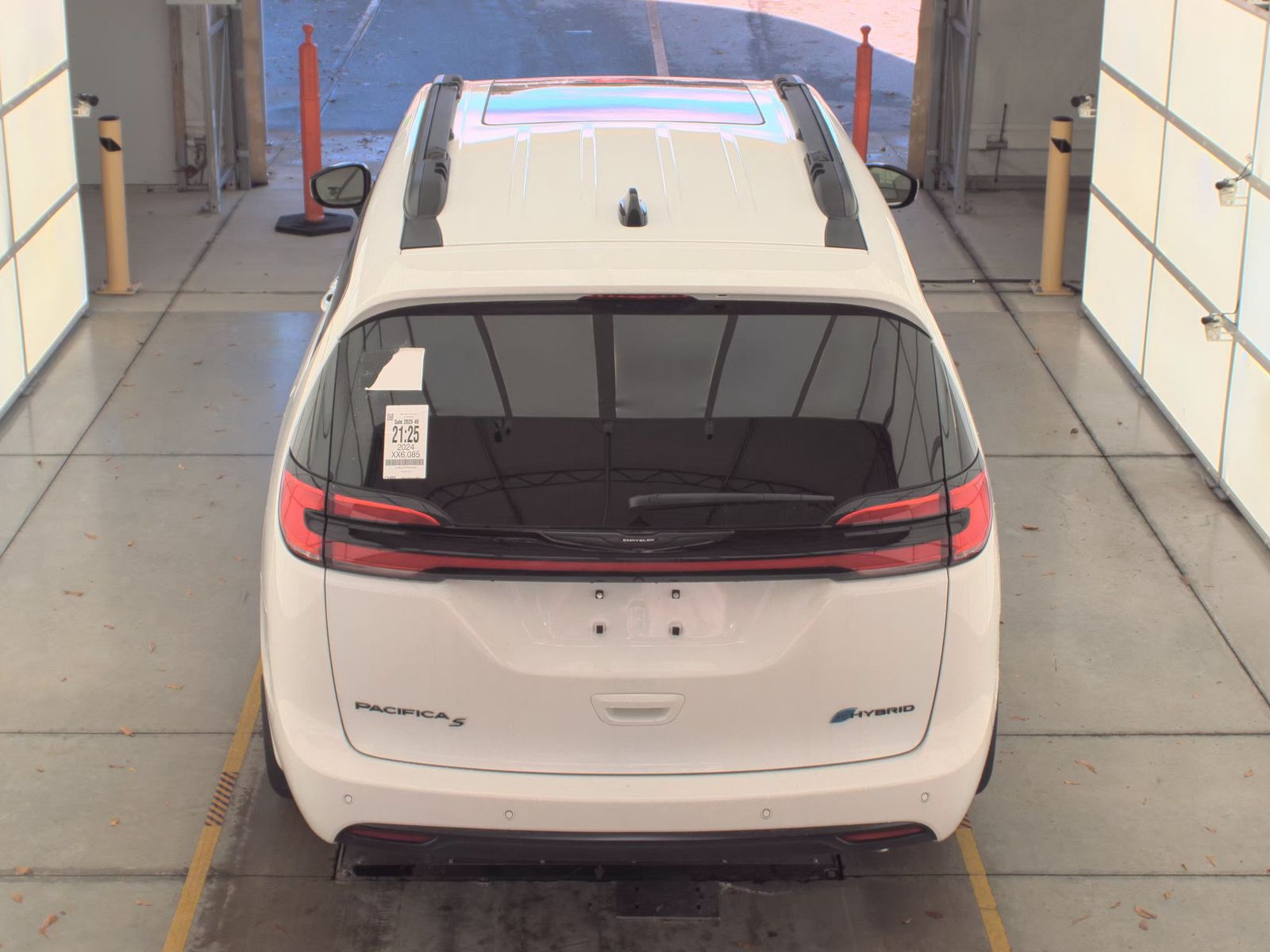 2024 Chrysler Pacifica Hybrid Select Premium S Appearance FWD