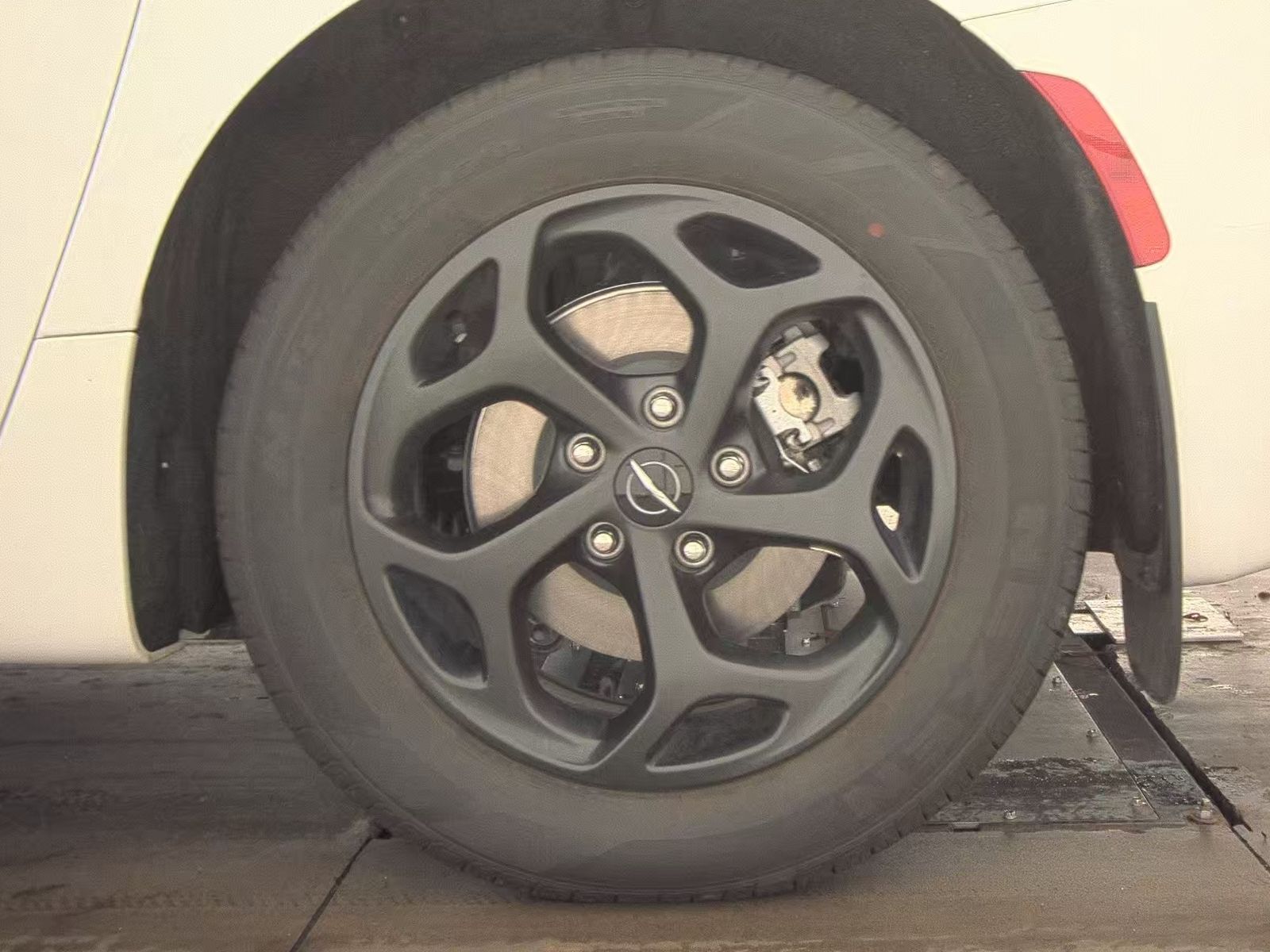 2024 Chrysler Pacifica Hybrid Select Premium S Appearance FWD