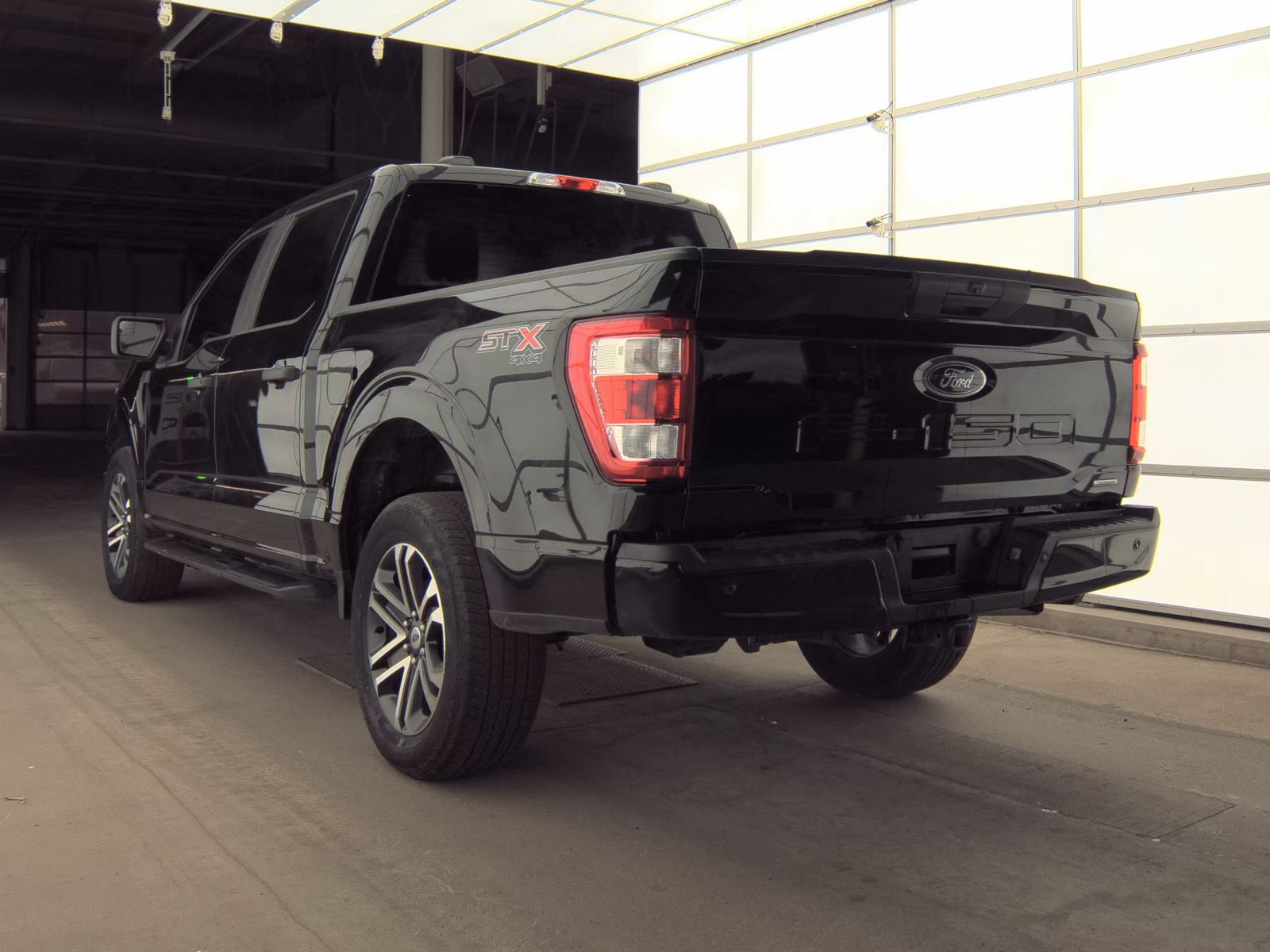 2023 Ford F-150 XL AWD