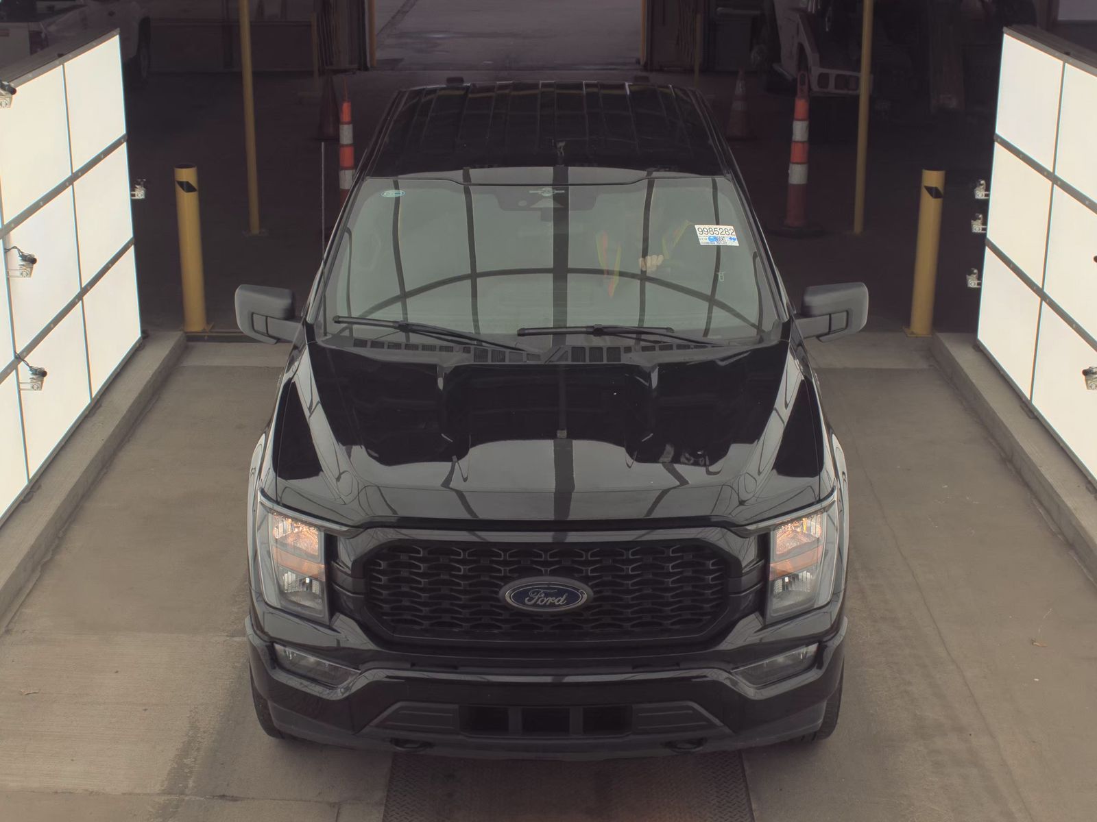 2023 Ford F-150 XL AWD