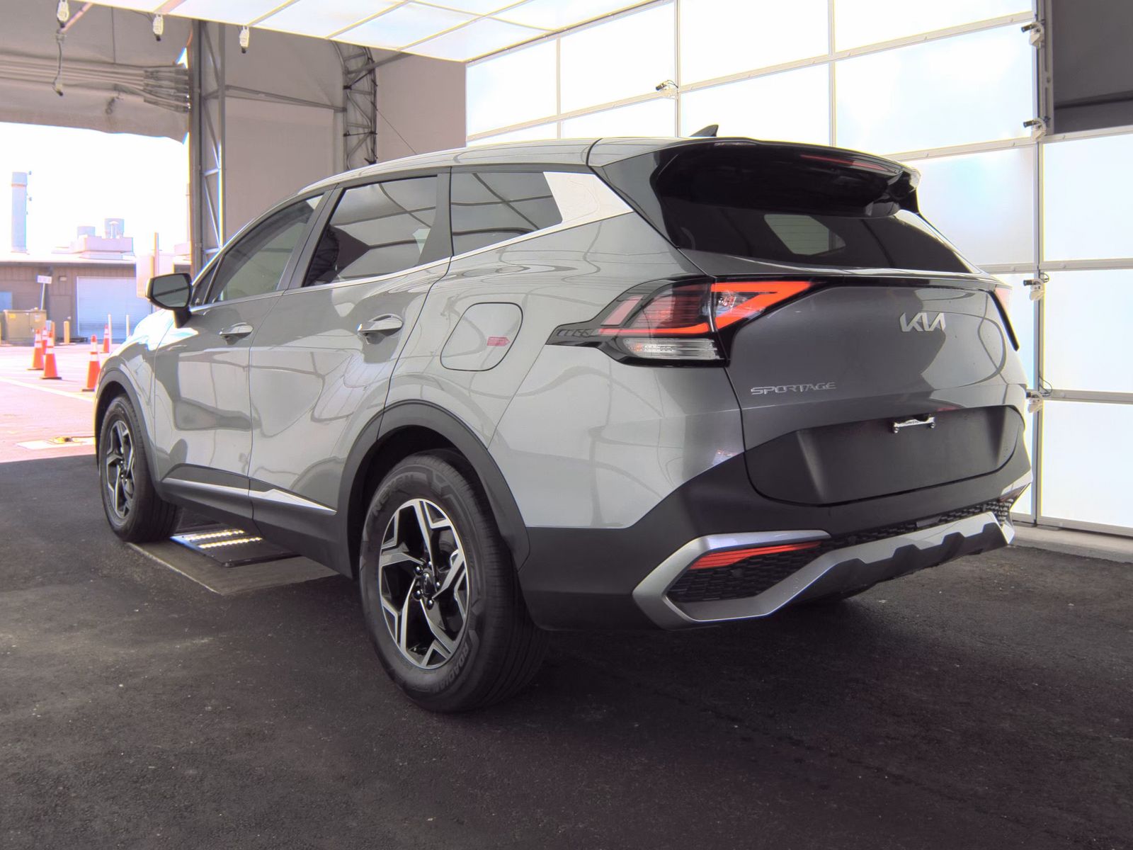 2025 Kia Sportage LX FWD