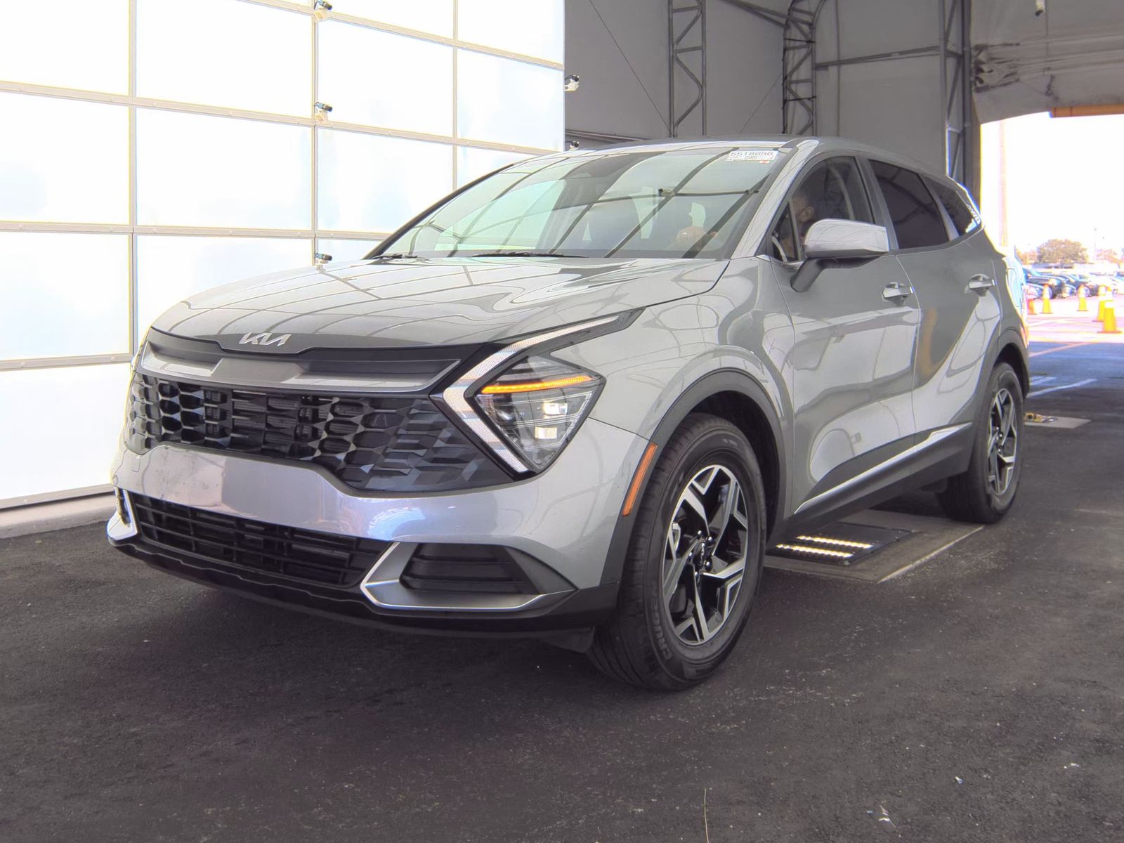 2025 Kia Sportage LX FWD