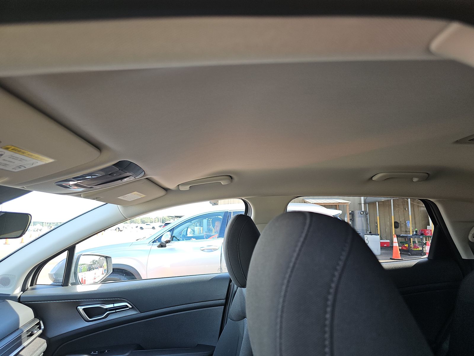 2025 Kia Sportage LX FWD