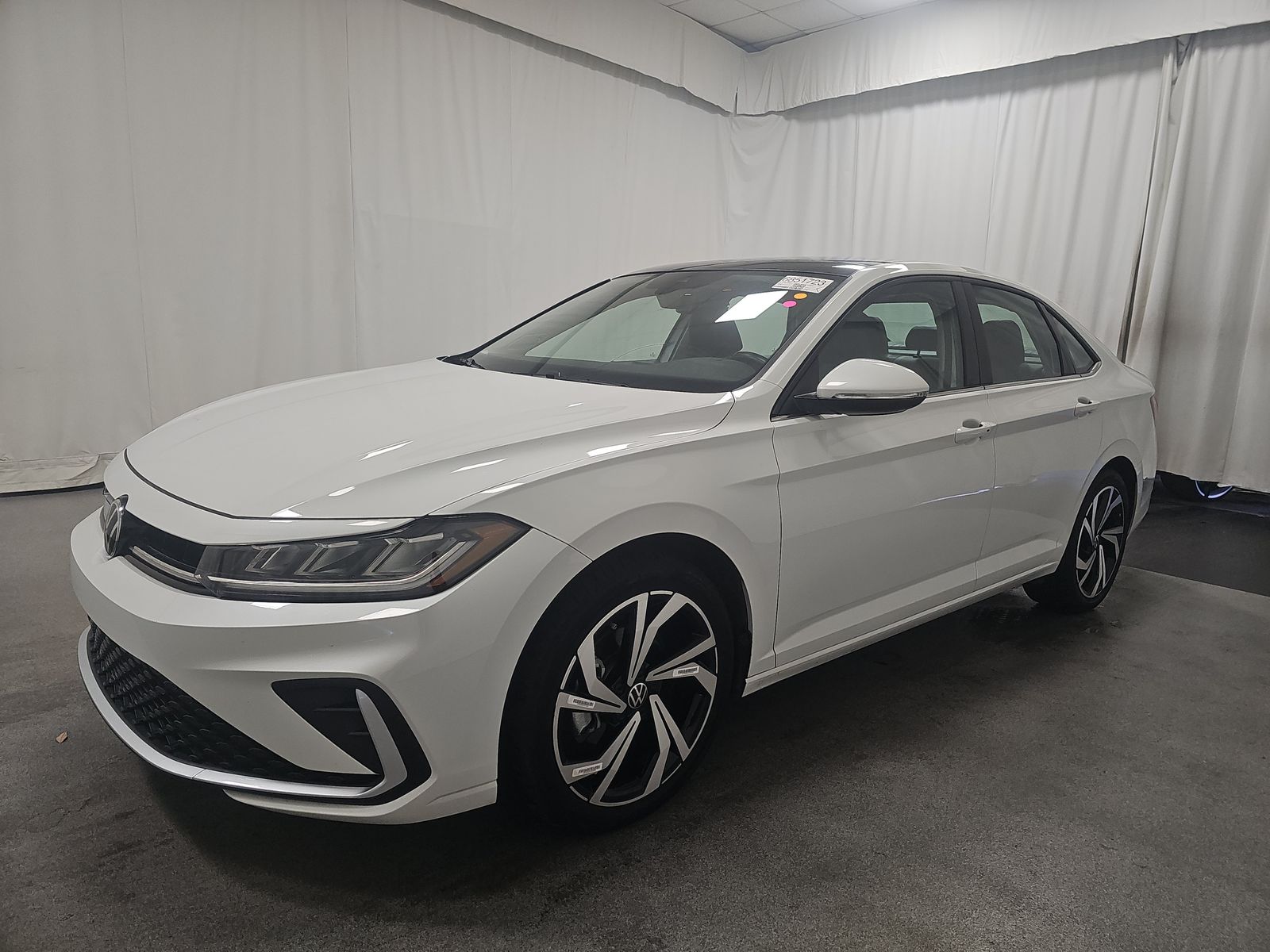 2025 Volkswagen Jetta 1.5T SEL FWD