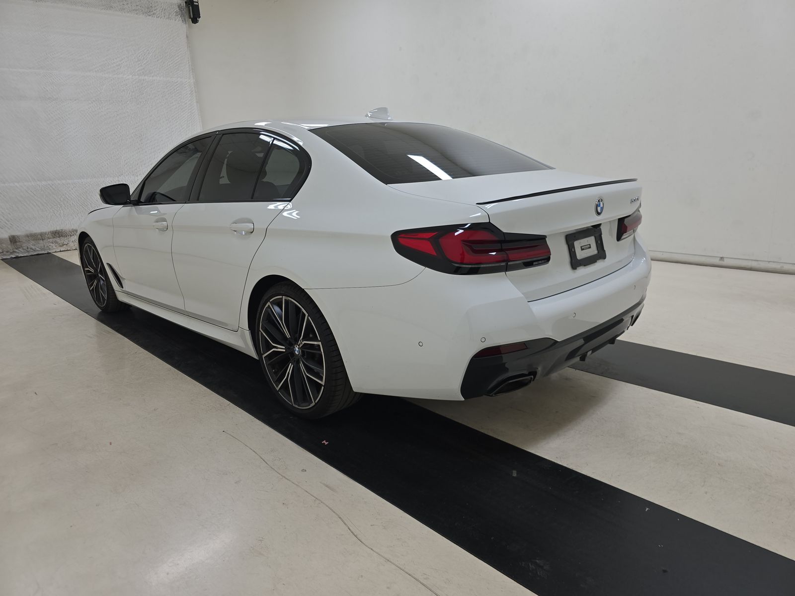 2023 BMW 5 Series 530i RWD