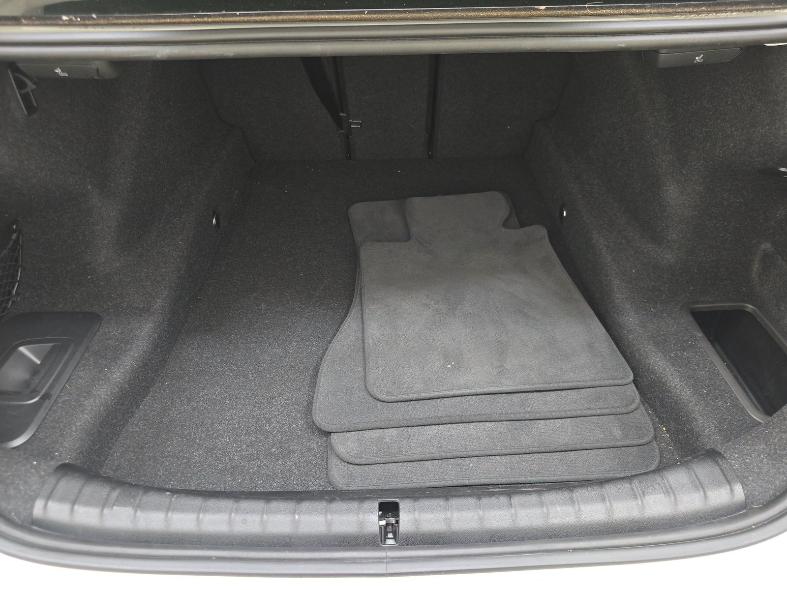 2023 BMW 5 Series 530i RWD