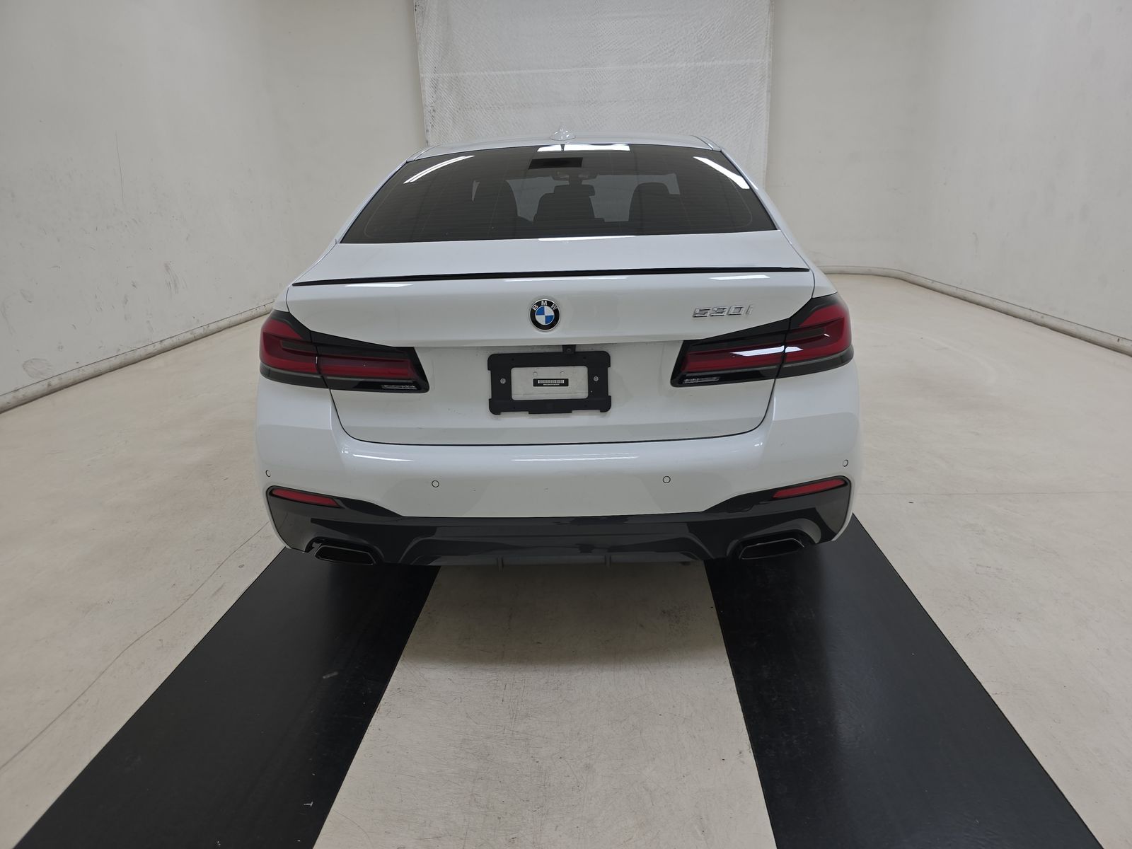 2023 BMW 5 Series 530i RWD