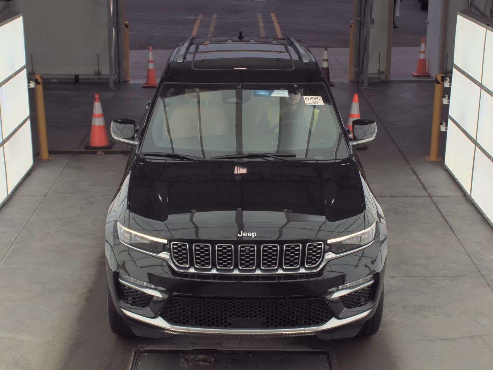 2022 Jeep Grand Cherokee Summit Reserve AWD
