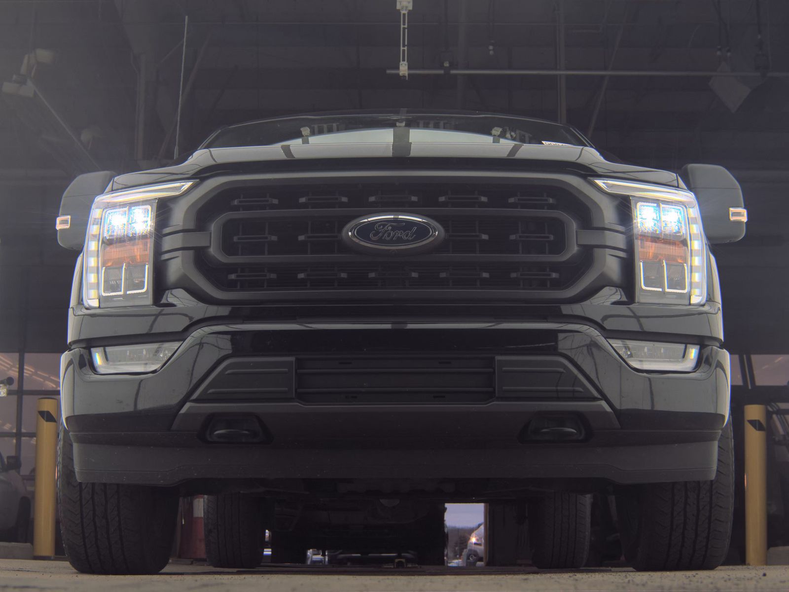 2023 Ford F-150 XLT AWD
