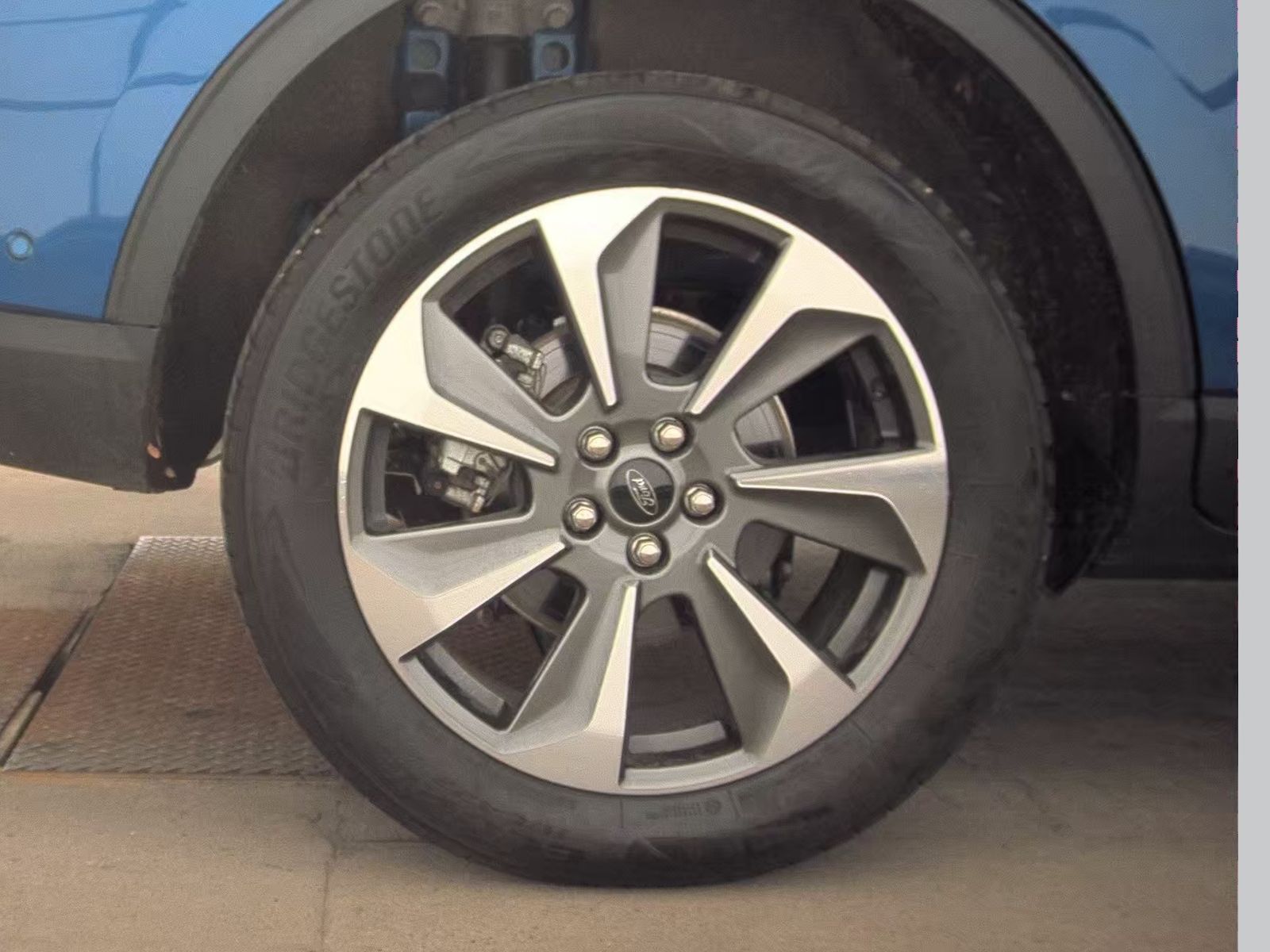 2023 Ford Escape Platinum AWD