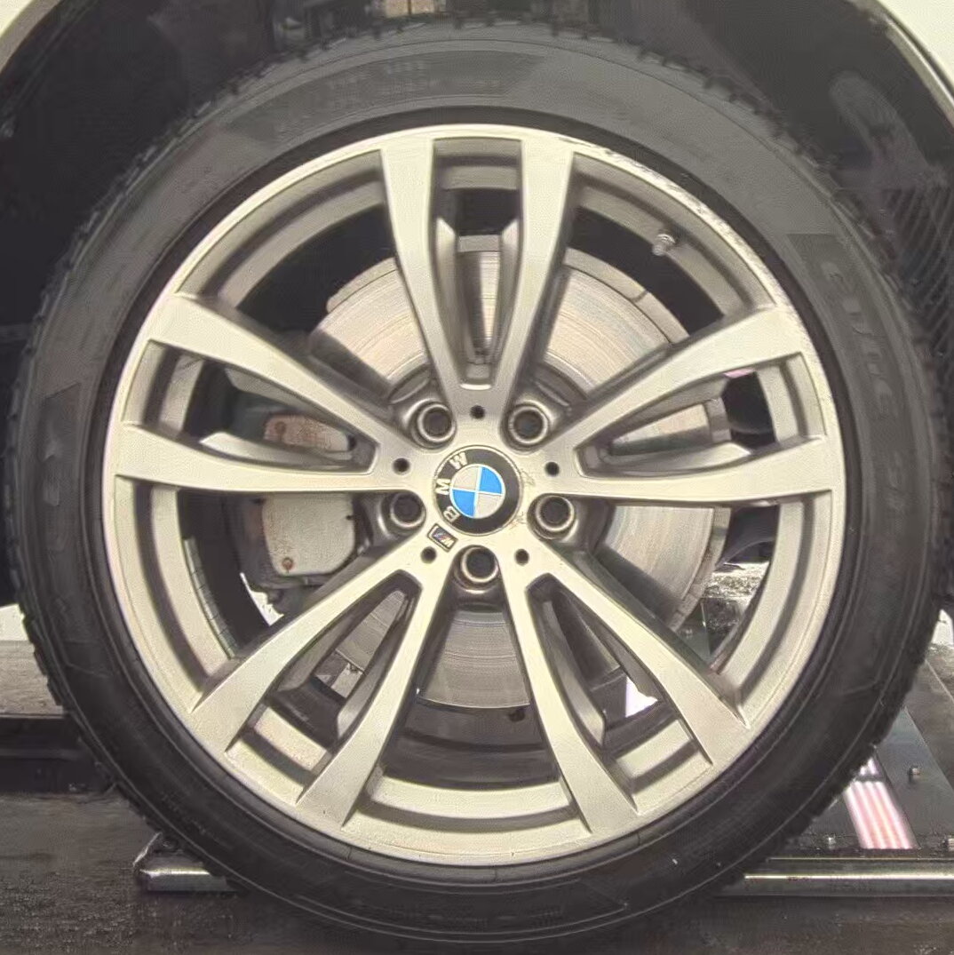 2017 BMW X6 xDrive50i AWD