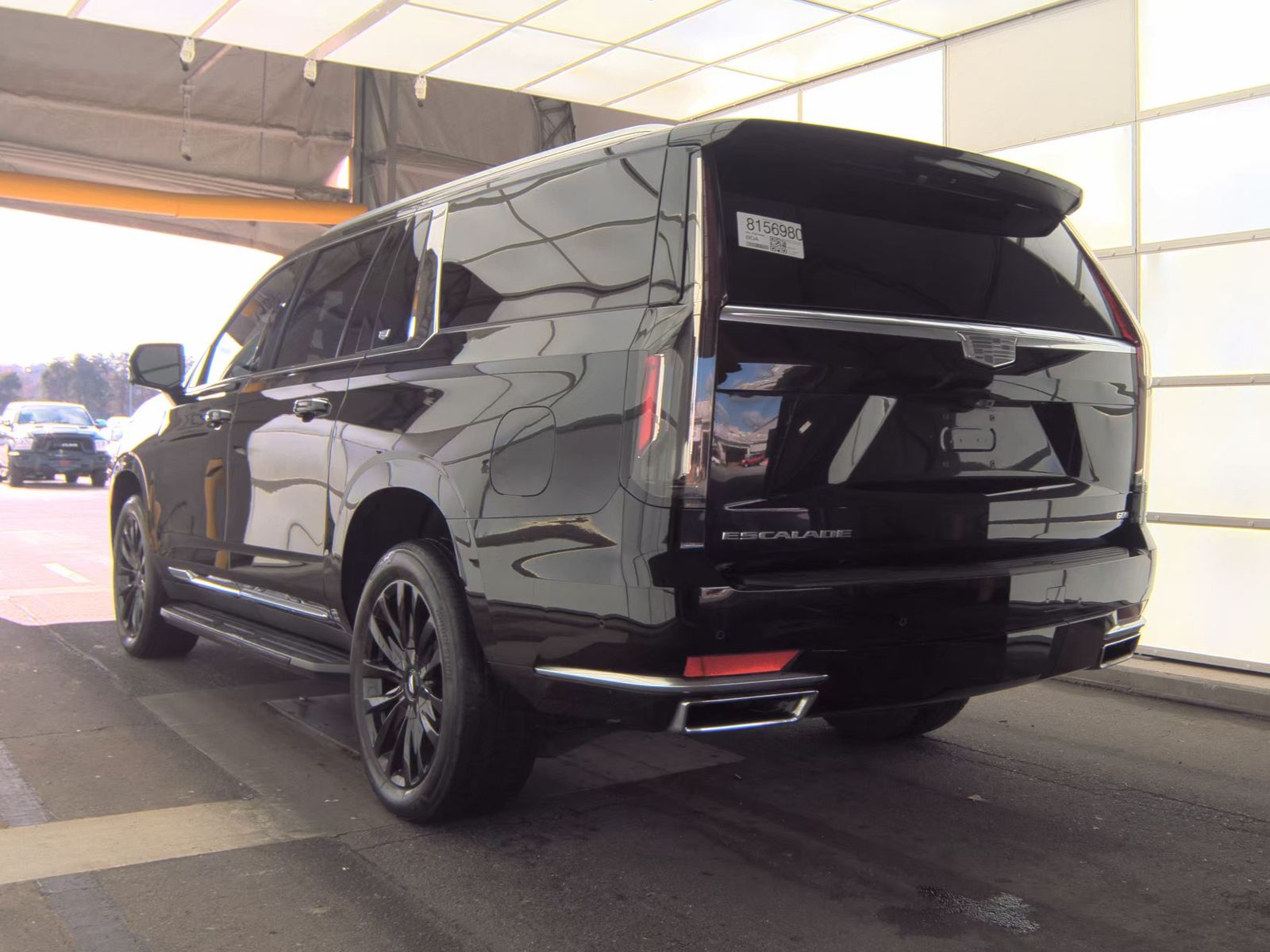 2023 Cadillac Escalade ESV Premium Luxury AWD