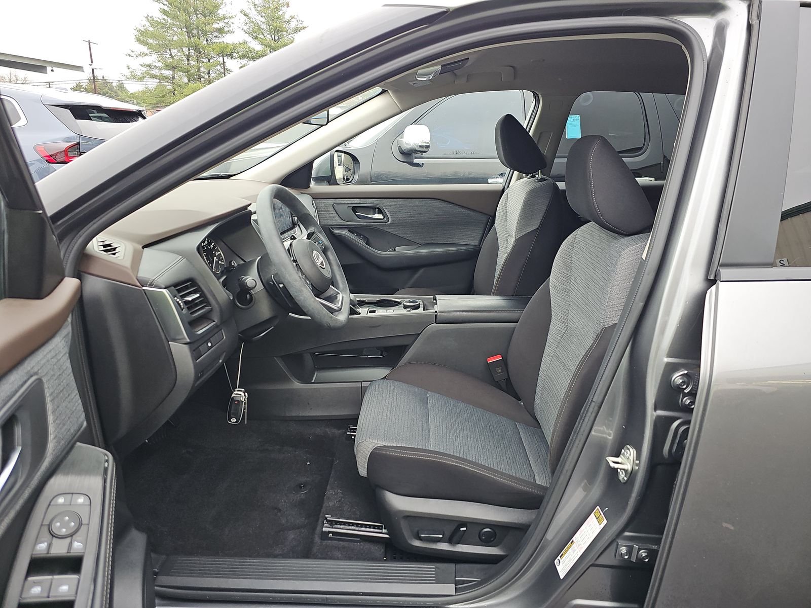 2023 Nissan Rogue SV AWD