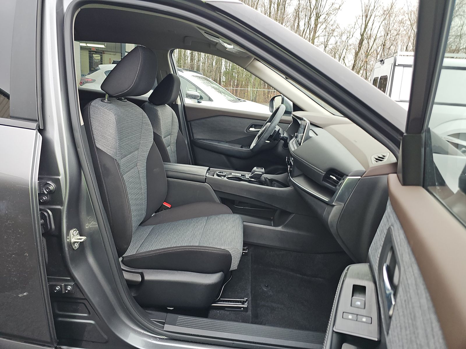 2023 Nissan Rogue SV AWD